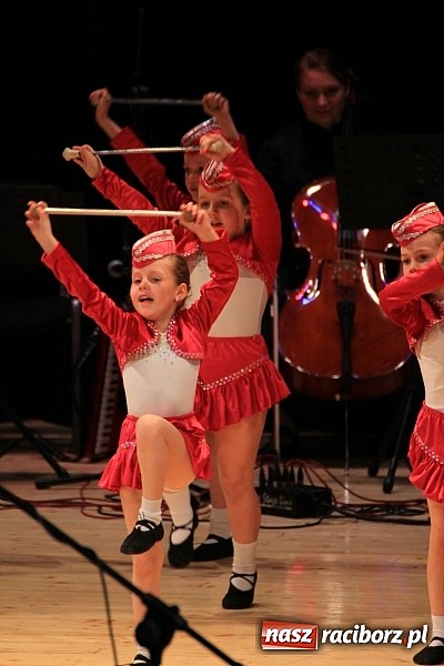 Zdjęcie w galerii na portalu naszraciborz.pl: Zespoły taneczne wystąpiły dla Ksawiera wiadomości z regionu