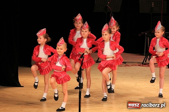 Zdjęcie w galerii na portalu naszraciborz.pl: Zespoły taneczne wystąpiły dla Ksawiera wiadomości z regionu