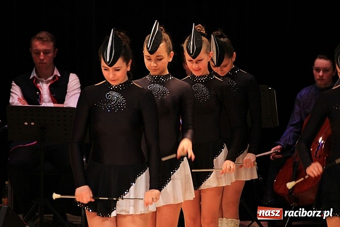 Zdjęcie w galerii na portalu naszraciborz.pl: Zespoły taneczne wystąpiły dla Ksawiera wiadomości z regionu
