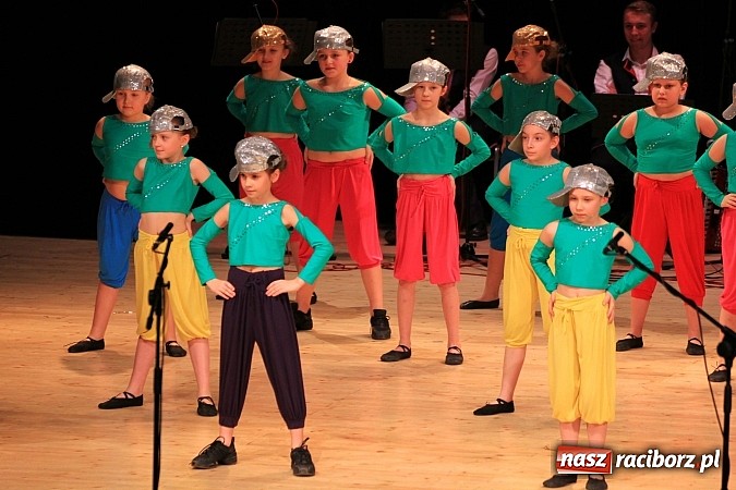 Zdjęcie w galerii na portalu naszraciborz.pl: Zespoły taneczne wystąpiły dla Ksawiera wiadomości z regionu