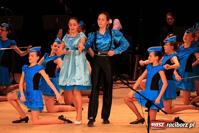 Zdjęcie w galerii na portalu naszraciborz.pl: Zespoły taneczne wystąpiły dla Ksawiera wiadomości z regionu