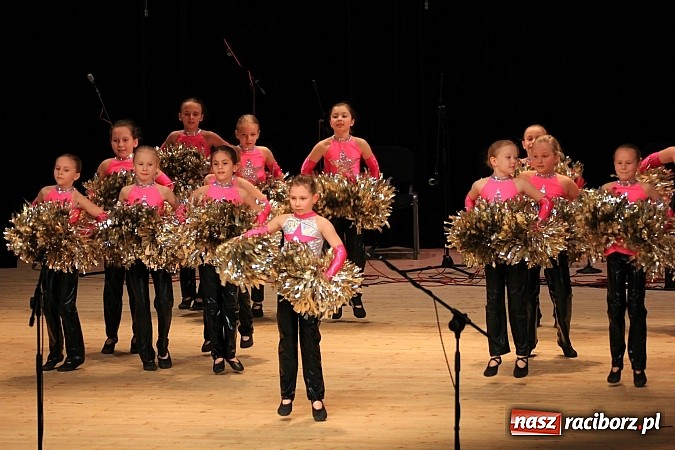 Zdjęcie w galerii na portalu naszraciborz.pl: Zespoły taneczne wystąpiły dla Ksawiera wiadomości z regionu