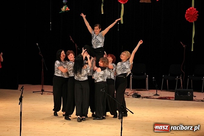 Zdjęcie w galerii na portalu naszraciborz.pl: Zespoły taneczne wystąpiły dla Ksawiera wiadomości z regionu