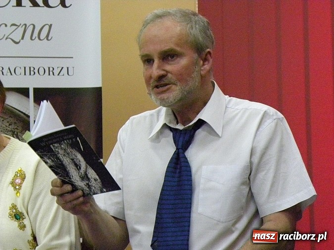 Zdjęcie w galerii na portalu naszraciborz.pl: Wyznawcy skóry gościli w bibliotece wiadomości z regionu