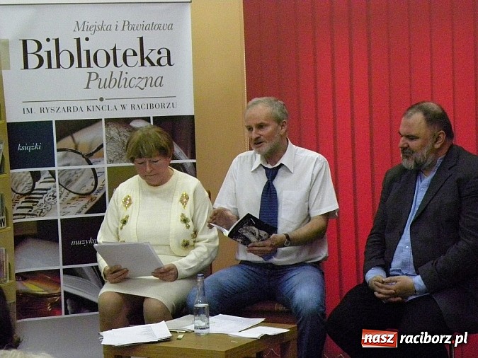 Zdjęcie w galerii na portalu naszraciborz.pl: Wyznawcy skóry gościli w bibliotece wiadomości z regionu