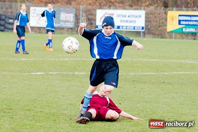 Zdjęcie w galerii na portalu naszraciborz.pl: Trzy gole kapitana nie pomogły Ocicom wiadomości z regionu
