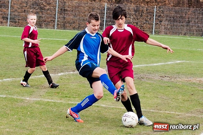 Zdjęcie w galerii na portalu naszraciborz.pl: Trzy gole kapitana nie pomogły Ocicom wiadomości z regionu