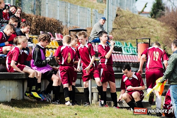 Zdjęcie w galerii na portalu naszraciborz.pl: Trzy gole kapitana nie pomogły Ocicom wiadomości z regionu