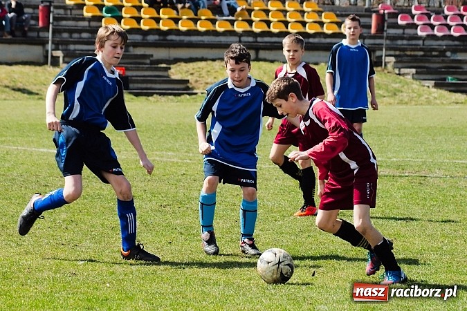 Zdjęcie w galerii na portalu naszraciborz.pl: Trzy gole kapitana nie pomogły Ocicom wiadomości z regionu
