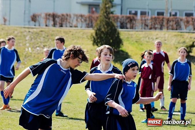 Zdjęcie w galerii na portalu naszraciborz.pl: Trzy gole kapitana nie pomogły Ocicom wiadomości z regionu