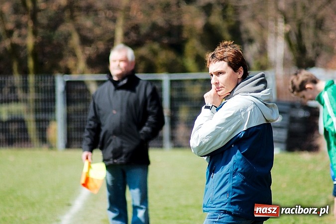 Zdjęcie w galerii na portalu naszraciborz.pl: Trzy gole kapitana nie pomogły Ocicom wiadomości z regionu