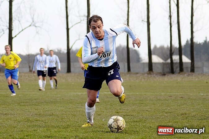 Zdjęcie w galerii na portalu naszraciborz.pl: Podział punktów w hicie kolejki wiadomości z regionu