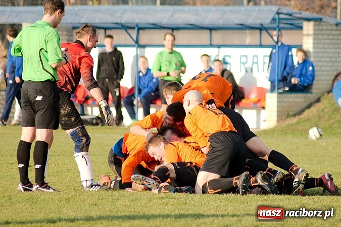 Zdjęcie w galerii na portalu naszraciborz.pl: Pewne zwycięstwo KS Rafako wiadomości z regionu