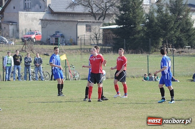Zdjęcie w galerii na portalu naszraciborz.pl: Gol Pawlisza zapewnił trzy punkty dla Brzezia wiadomości z regionu