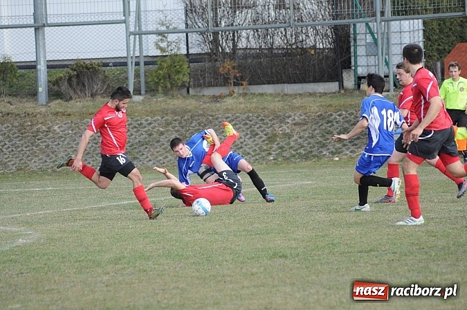 Zdjęcie w galerii na portalu naszraciborz.pl: Gol Pawlisza zapewnił trzy punkty dla Brzezia wiadomości z regionu