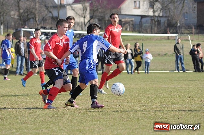Zdjęcie w galerii na portalu naszraciborz.pl: Gol Pawlisza zapewnił trzy punkty dla Brzezia wiadomości z regionu
