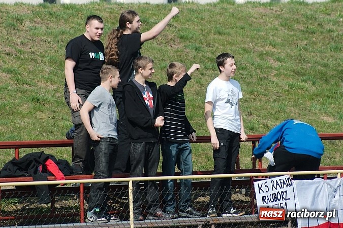 Zdjęcie w galerii na portalu naszraciborz.pl: Juniorzy młodsi: Okienko Dawida Monety dało zwycięstwo Rafako wiadomości z regionu