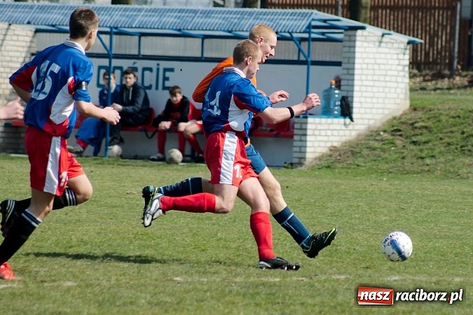 Zdjęcie w galerii na portalu naszraciborz.pl: Juniorzy młodsi: Okienko Dawida Monety dało zwycięstwo Rafako wiadomości z regionu