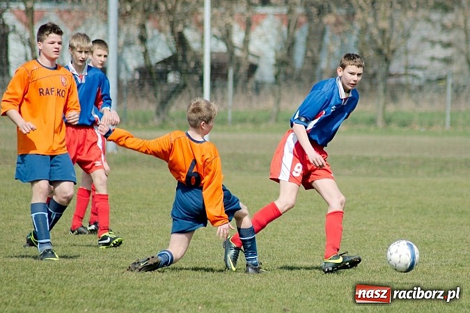 Zdjęcie w galerii na portalu naszraciborz.pl: Juniorzy młodsi: Okienko Dawida Monety dało zwycięstwo Rafako wiadomości z regionu