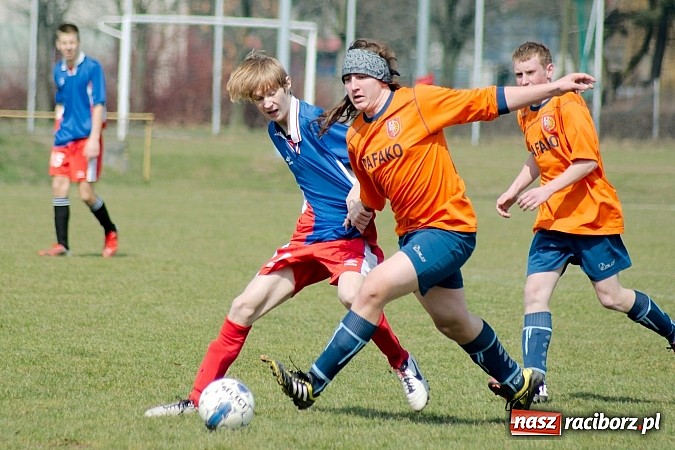 Zdjęcie w galerii na portalu naszraciborz.pl: Juniorzy młodsi: Okienko Dawida Monety dało zwycięstwo Rafako wiadomości z regionu