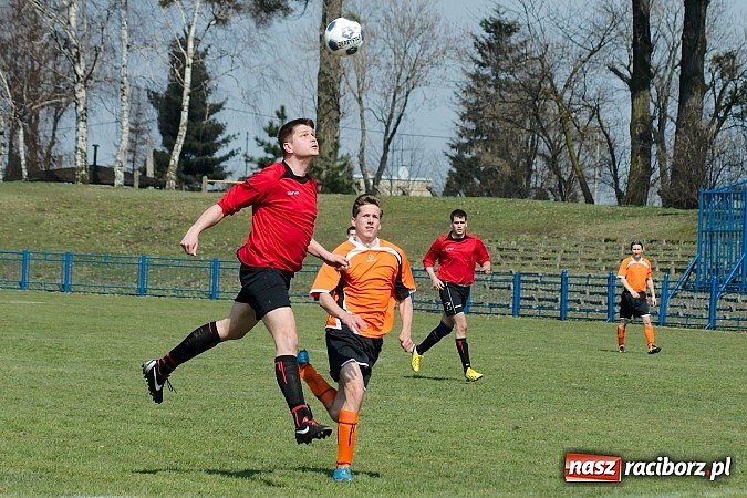 Zdjęcie w galerii na portalu naszraciborz.pl: Płonia-Pstrążna: Kto nie daje, ten dostaje wiadomości z regionu