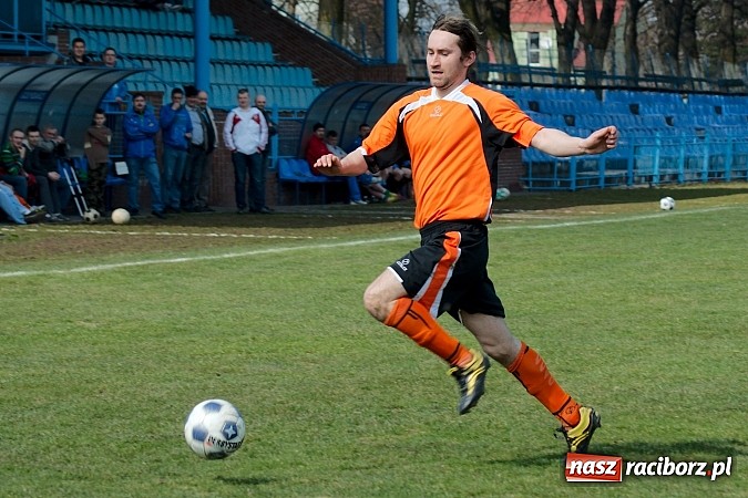 Zdjęcie w galerii na portalu naszraciborz.pl: Płonia-Pstrążna: Kto nie daje, ten dostaje wiadomości z regionu