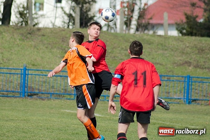 Zdjęcie w galerii na portalu naszraciborz.pl: Płonia-Pstrążna: Kto nie daje, ten dostaje wiadomości z regionu