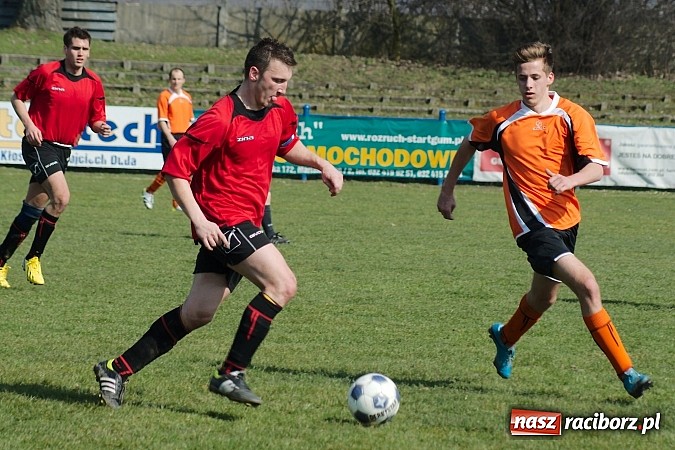 Zdjęcie w galerii na portalu naszraciborz.pl: Płonia-Pstrążna: Kto nie daje, ten dostaje wiadomości z regionu