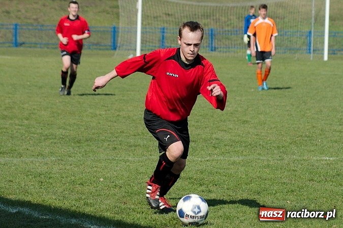 Zdjęcie w galerii na portalu naszraciborz.pl: Płonia-Pstrążna: Kto nie daje, ten dostaje wiadomości z regionu