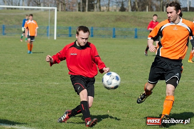 Zdjęcie w galerii na portalu naszraciborz.pl: Płonia-Pstrążna: Kto nie daje, ten dostaje wiadomości z regionu