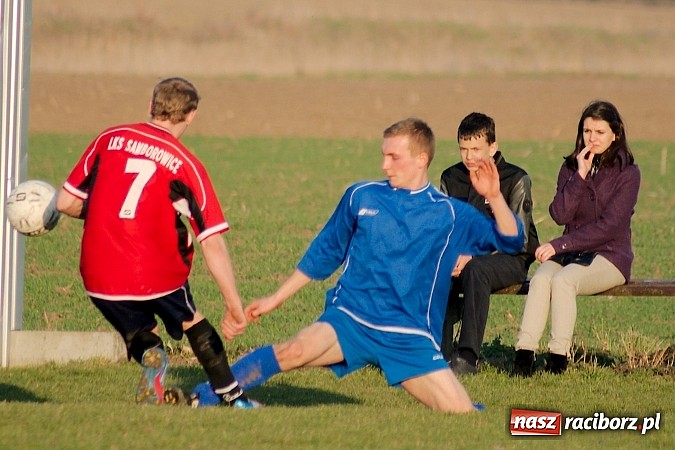 Zdjęcie w galerii na portalu naszraciborz.pl: Niespodzianka w Samborowicach! Wicelider bez punktów wiadomości z regionu