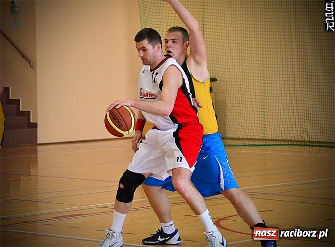 Zdjęcie w galerii na portalu naszraciborz.pl: Kaman i Dywyta powalczą o tytuł mistrza wiadomości z regionu