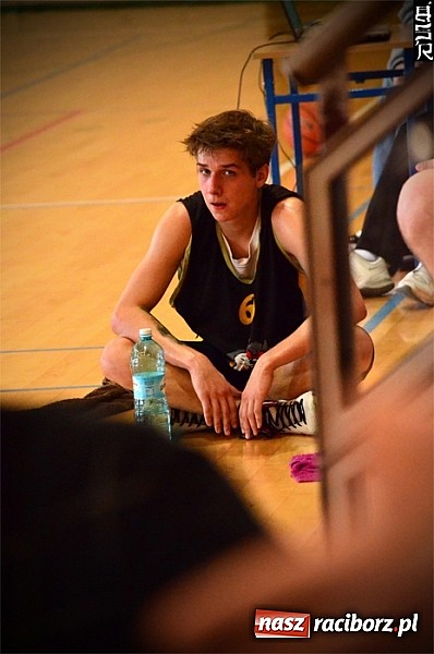 Zdjęcie w galerii na portalu naszraciborz.pl: Kaman i Dywyta powalczą o tytuł mistrza wiadomości z regionu