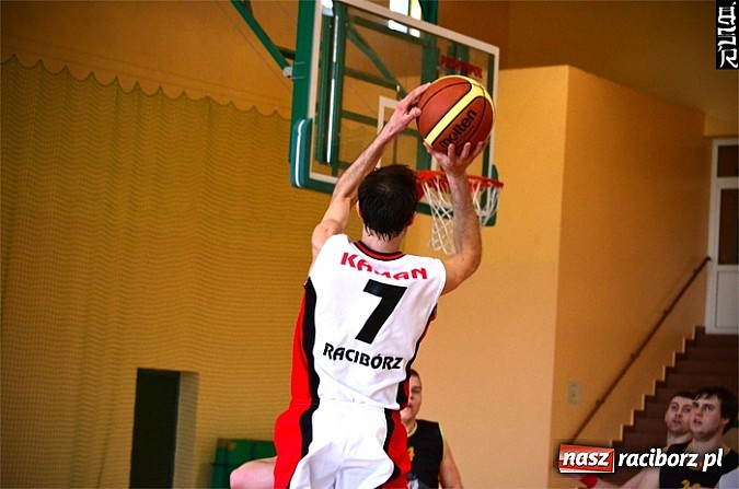 Zdjęcie w galerii na portalu naszraciborz.pl: Kaman i Dywyta powalczą o tytuł mistrza wiadomości z regionu