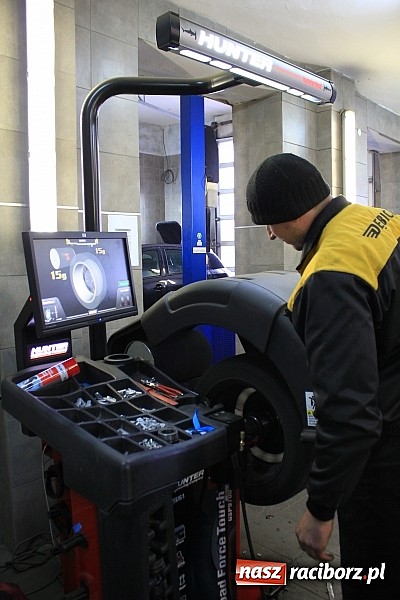 Zdjęcie w galerii na portalu naszraciborz.pl: MADAG: Kupujemy opony i myjemy auto gratis wiadomości z regionu