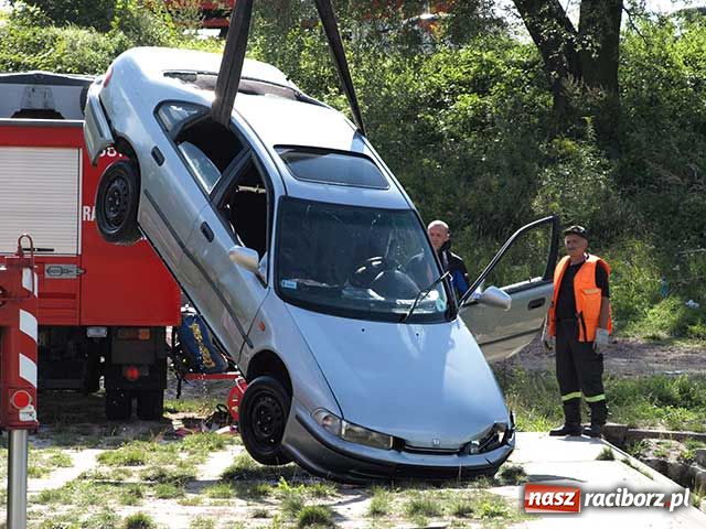 Zdjęcie w galerii na portalu naszraciborz.pl: Tragedia przy tamie wiadomości z regionu