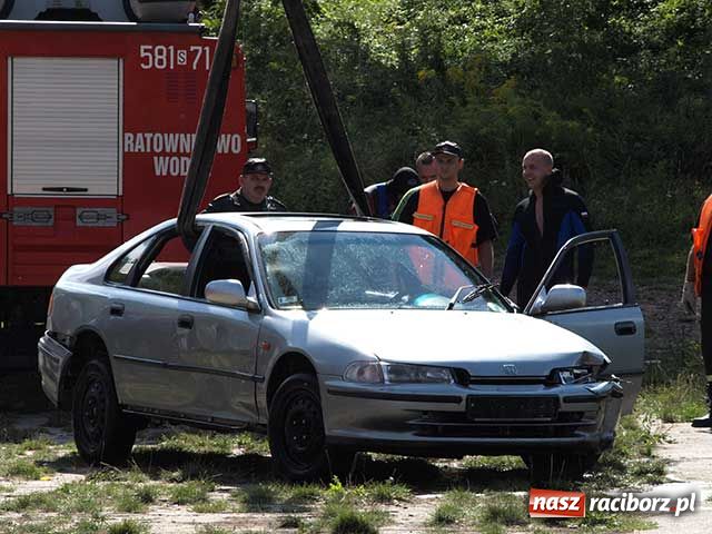 Zdjęcie w galerii na portalu naszraciborz.pl: Tragedia przy tamie wiadomości z regionu