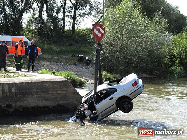Zdjęcie w galerii na portalu naszraciborz.pl: Tragedia przy tamie wiadomości z regionu