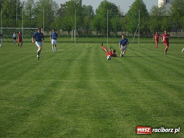 Zdjęcie w galerii na portalu naszraciborz.pl: Rozpędzone Rafako znów gromi wiadomości z regionu