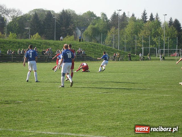 Zdjęcie w galerii na portalu naszraciborz.pl: Rozpędzone Rafako znów gromi wiadomości z regionu
