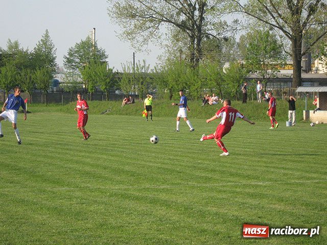 Zdjęcie w galerii na portalu naszraciborz.pl: Rozpędzone Rafako znów gromi wiadomości z regionu