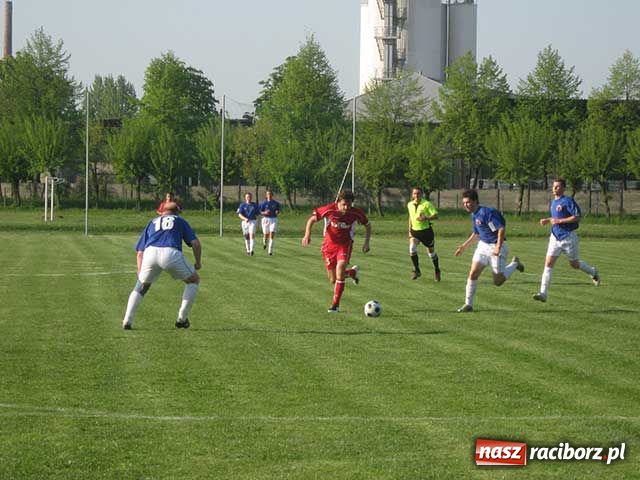 Zdjęcie w galerii na portalu naszraciborz.pl: Rozpędzone Rafako znów gromi wiadomości z regionu