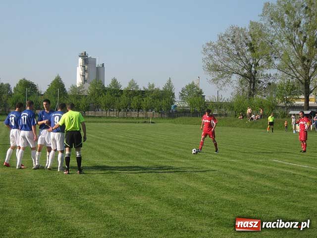 Zdjęcie w galerii na portalu naszraciborz.pl: Rozpędzone Rafako znów gromi wiadomości z regionu