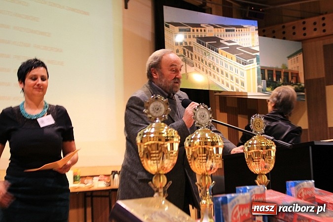 Zdjęcie w galerii na portalu naszraciborz.pl: Asy pokazały co potrafią. Turniej w PWSZ wiadomości z regionu