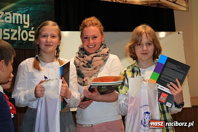 Zdjęcie w galerii na portalu naszraciborz.pl: Asy pokazały co potrafią. Turniej w PWSZ wiadomości z regionu