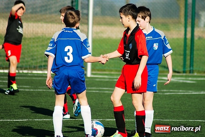 Zdjęcie w galerii na portalu naszraciborz.pl: Młode Wilki z Tworkowa nie dały szans Jedłownikowi wiadomości z regionu