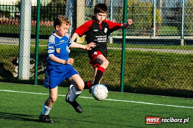 Zdjęcie w galerii na portalu naszraciborz.pl: Młode Wilki z Tworkowa nie dały szans Jedłownikowi wiadomości z regionu