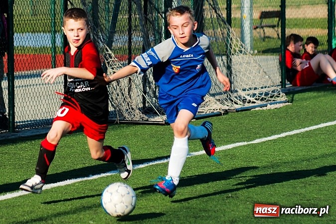 Zdjęcie w galerii na portalu naszraciborz.pl: Młode Wilki z Tworkowa nie dały szans Jedłownikowi wiadomości z regionu