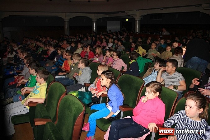 Zdjęcie w galerii na portalu naszraciborz.pl: Wesołe świętowanie Dni Ziemi w RCK wiadomości z regionu