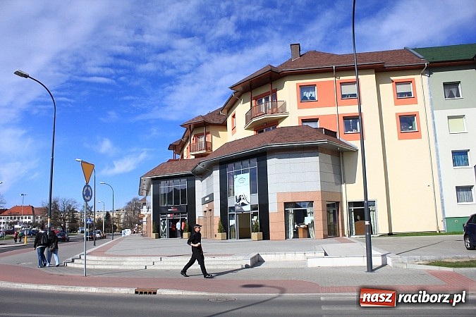 Zdjęcie w galerii na portalu naszraciborz.pl: Raciborski budynek w konkursie MAKABRY(ŁA) roku 2012 wiadomości z regionu